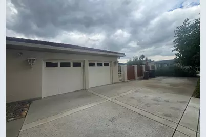 15735 Redondo Drive, Tracy, CA 95304 - Photo 5