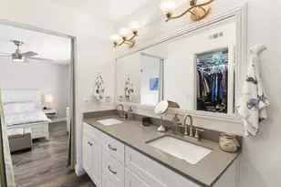 1380 Pebblewood Dr, Sacramento, CA 95833 - Photo 15