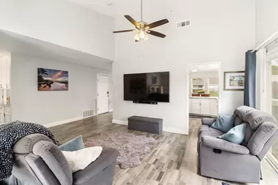 1380 Pebblewood Drive, Sacramento, CA 95833 - Photo 5