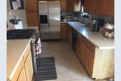 6649 Steiner Drive, Sacramento, CA 95823 - Photo 7