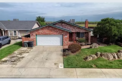 6521 Narcisco Way, Hughson, CA 95326 - Photo 1