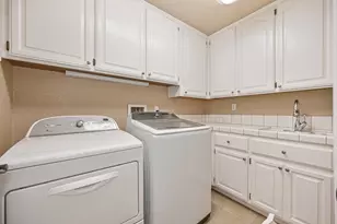 10111 Cavalletti Dr, Sacramento, CA 95829 - Photo 45