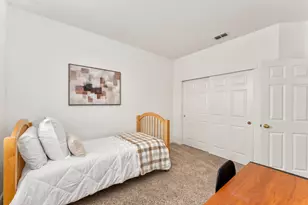 2339 Canary Dr, Rocklin, CA 95765 - Photo 33