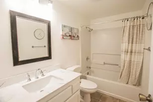 7761 Roberts River Way, Sacramento, CA 95831 - Photo 15