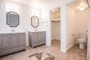 7761 Roberts River Way, Sacramento, CA 95831 - Photo 3