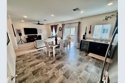 1536 Silverbell Drive, Stockton, CA 95206 - Photo 15