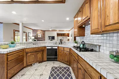 891 Shore Breeze Drive, Sacramento, CA 95831 - Photo 9