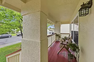 2010 Mineral Springs Dr, Roseville, CA 95747 - Photo 5