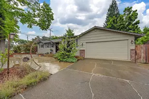 5581 Turnbull Cir, Fair Oaks, CA 95628 - Photo 5