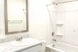 8161 Trapper Rnch Rd, Roseville, CA 95747 - Photo 21