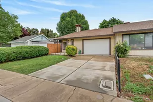 1754 Urbana Way, Sacramento, CA 95833 - Photo 3