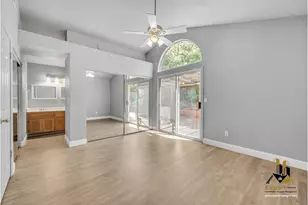 8449 Bramble Bush Cir, Antelope, CA 95843 - Photo 15