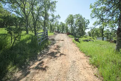 746 Arbolada Drive, Coulterville, CA 95311 - Photo 21