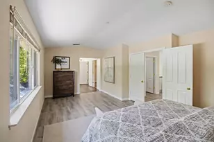 100 Aviator Cir, Sacramento, CA 95835 - Photo 27
