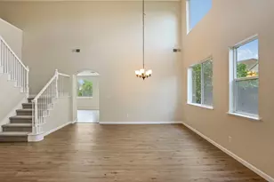 2039 Peregrine St, Manteca, CA 95337 - Photo 9