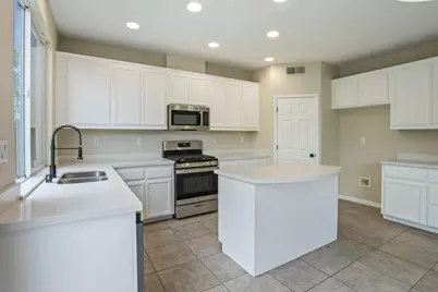 2039 Peregrine Street, Manteca, CA 95337 - Photo 17