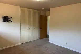 777 Lawrence Dr, Gilroy, CA 95020 - Photo 17