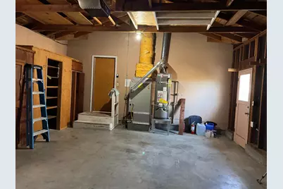 777 Lawrence Drive, Gilroy, CA 95020 - Photo 25