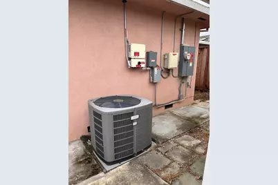 777 Lawrence Drive, Gilroy, CA 95020 - Photo 23