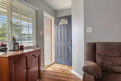 224 El Capitan Avenue, Manteca, CA 95337 - Photo 5