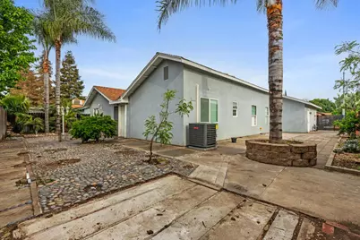 3020 Trudi Way, Modesto, CA 95354 - Photo 7