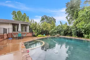 8484 Oakwind Ct, Orangevale, CA 95662 - Photo 47