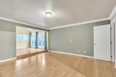 8484 Oakwind Court, Orangevale, CA 95662 - Photo 17