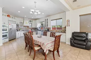 8900 Belford Ct, Roseville, CA 95747 - Photo 15