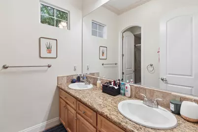 8900 Belford Court, Roseville, CA 95747 - Photo 39