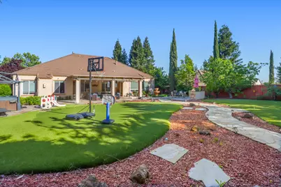 8900 Belford Court, Roseville, CA 95747 - Photo 47