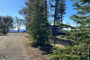 5611 Donkey Ln, Coulterville, CA 95311 - Photo 27