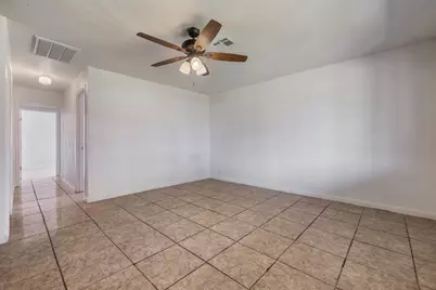1629 Sunset Avenue, Stockton, CA 95205 - Photo 9