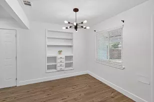 5625 49th St, Sacramento, CA 95824 - Photo 11