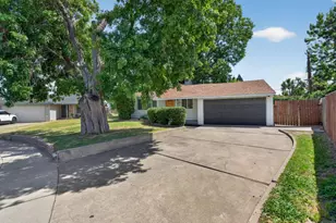 5625 49th St, Sacramento, CA 95824 - Photo 3