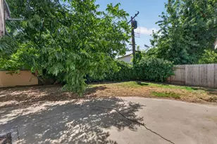 5625 49th St, Sacramento, CA 95824 - Photo 33