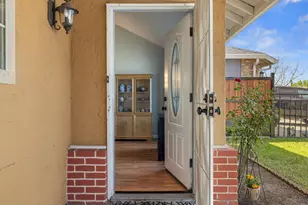 2012 Ridgecrest Dr, Modesto, CA 95351 - Photo 5