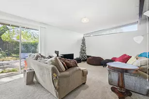 916 Drake, Davis, CA 95616 - Photo 9