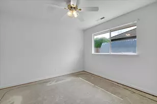 3271 Stonegate Dr, Yuba City, CA 95993 - Photo 35