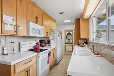 1740 Colorado Avenue, Turlock, CA 95382 - Photo 11