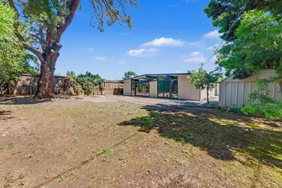 5025 Hemlock Street, Sacramento, CA 95841 - Photo 43