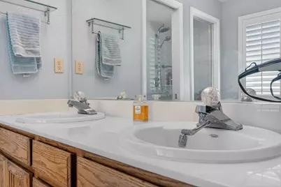 8794 Frosses Court, Sacramento, CA 95828 - Photo 49