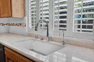 8794 Frosses Ct, Sacramento, CA 95828 - Photo 23