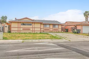 7574 Twilight Dr, Sacramento, CA 95822 - Photo 3