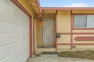 7574 Twilight Dr, Sacramento, CA 95822 - Photo 5
