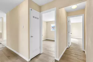 7574 Twilight Dr, Sacramento, CA 95822 - Photo 21