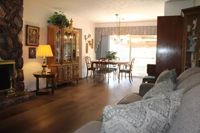 2387 Erickson Street, Sacramento, CA 95815 - Photo 3