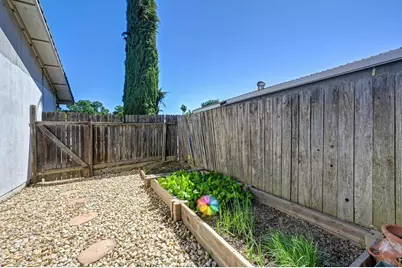 2923 Baronet Way, Sacramento, CA 95833 - Photo 29