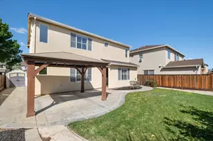 840 Saffron Dr, Tracy, CA 95377 - Photo 39