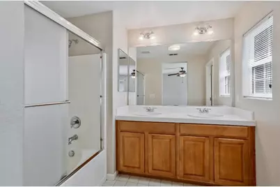 9068 Cortina Cir., Roseville, CA 95678 - Photo 23