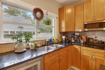 2107 24 Street, Sacramento, CA 95818 - Photo 13